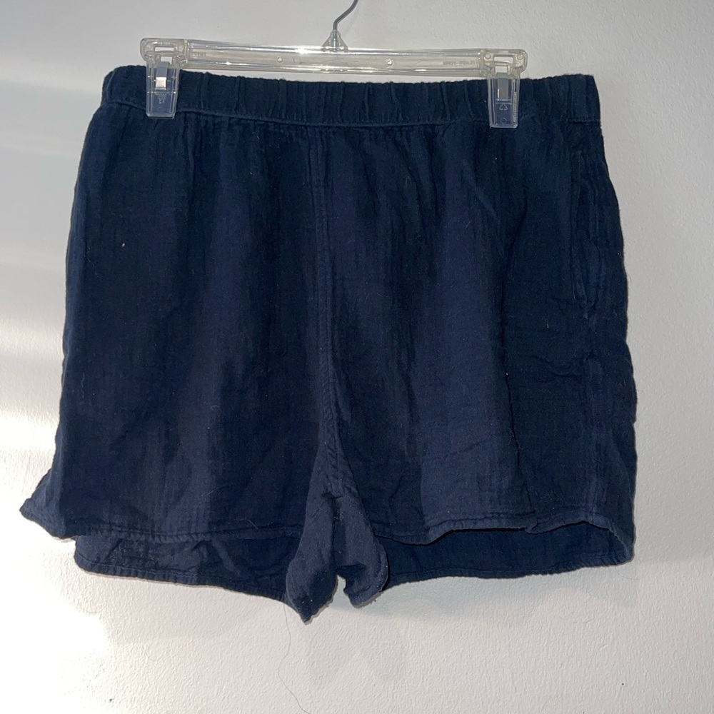 Universal Threads - Women's Black linen Shorts